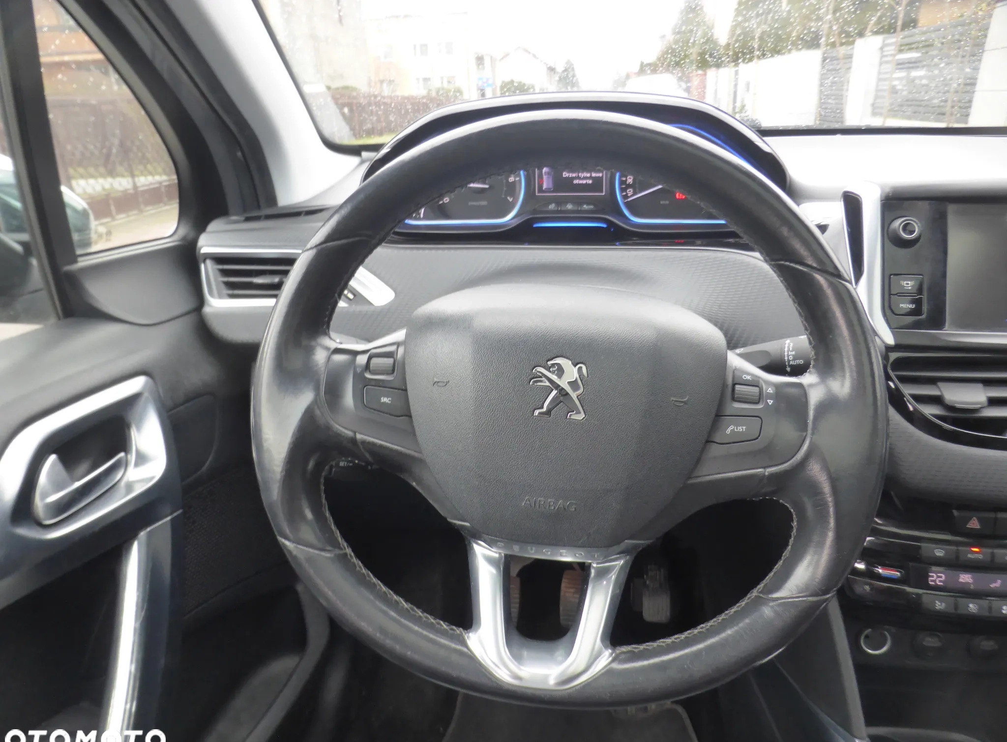 Peugeot 2008 cena 31900 przebieg: 186000, rok produkcji 2013 z Radom małe 277